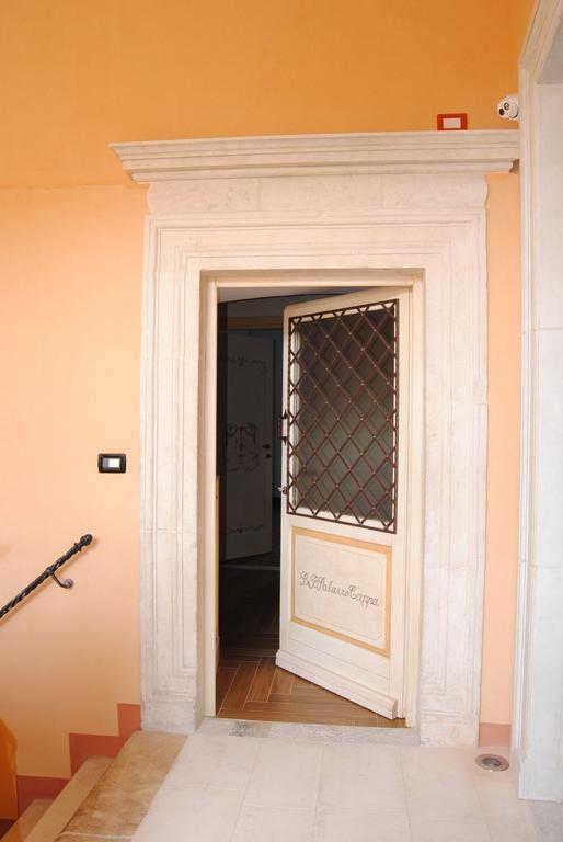 B&B Palazzo Cappa Л'Акуила Экстерьер фото